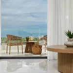 펜션 Thea Luxury Living 파치스