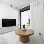 펜션 Thea Luxury Living 파치스