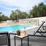 Thea Luxury Living *