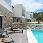 Thea Luxury Living 파치스