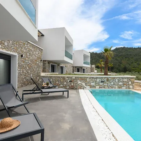 Thea Luxury Living *